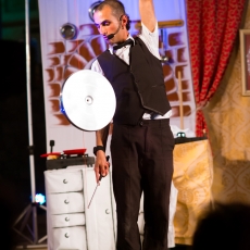 waiter 9